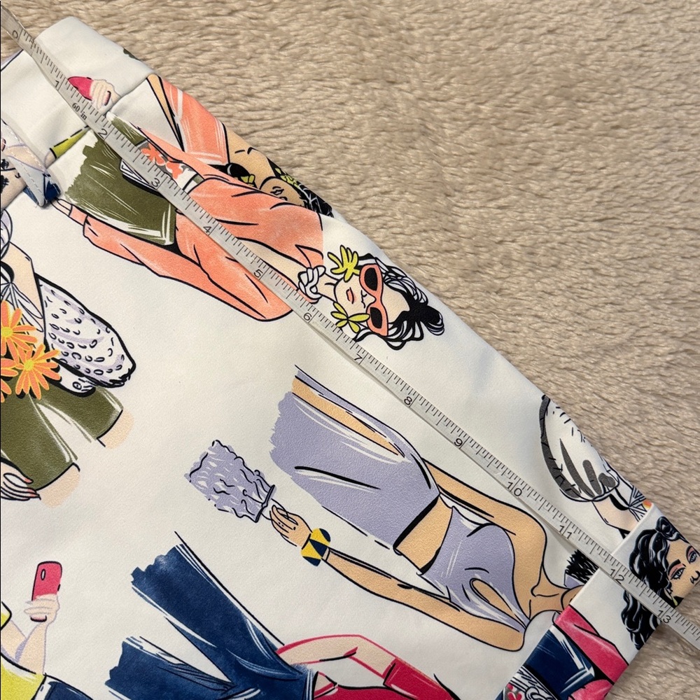 The OVI Fashion Print Shorts - Picture 8 of 10